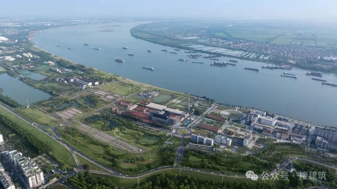 1763949358152019.jpg 640 (2).jpg