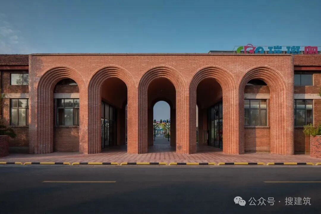 1763951918190595.jpg 640 (9).jpg