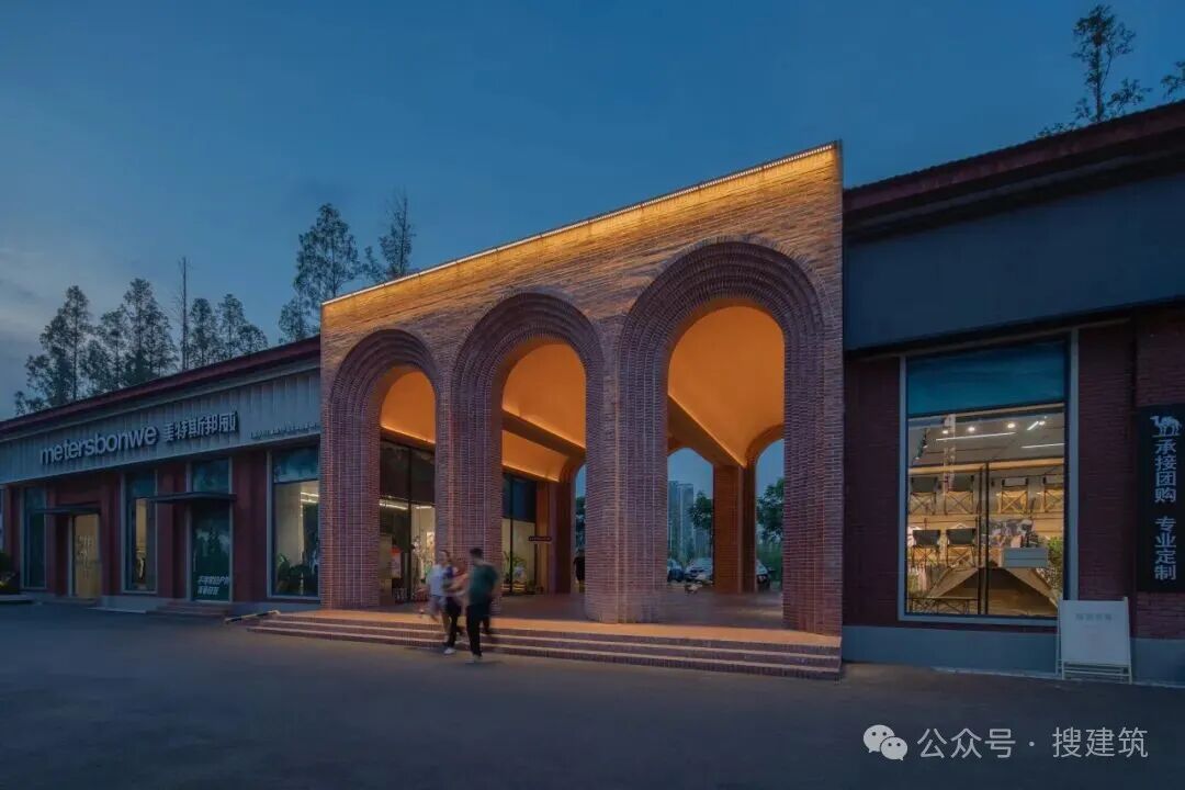 1763951926296532.jpg 640 (10).jpg